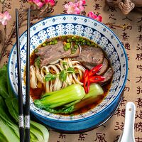 Суп-лапша с говядиной по-тайваньски