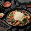 Фото к позиции меню Тайский рис с морепродуктами и устричным соусом