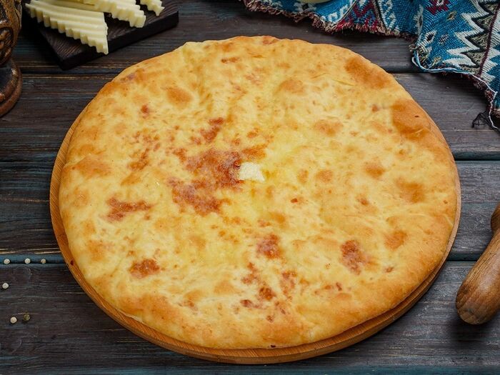 Картофджын- осетинский пирог с мягким осетинским сыром и наваристой картошкой (Стандарт 25 см)