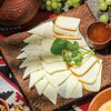 Фото к позиции меню Тарелка любимых кавказских сыров