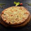 Фото к позиции меню Пицца Четыре сыра тонкое тесто