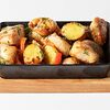 Фото к позиции меню Картофель с мясом курицы, запеченный в духовке