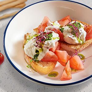 Bruschette Pomodori e stracciatella