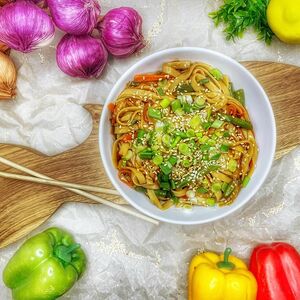 Wok с морепродуктами