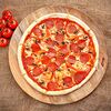 Фото к позиции меню Пицца Пепперони-томат большая