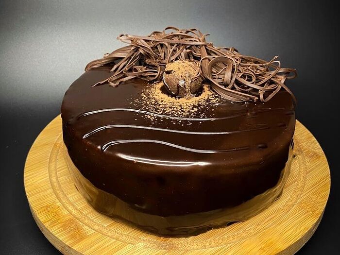 Торт Шоколадный с карамелью