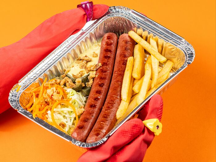 Hot Dog На тарелке с говядиной