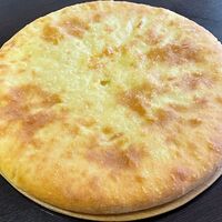 Картофджин осетинский пирог с картофелем и сыром
