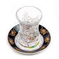 Армуду (резное стекло) в комплекте Комплект: 1 блюдце, 1 стакан