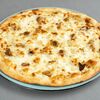 Фото к позиции меню Пицца Алла Гурме с белыми грибами и чёрным трюфелем