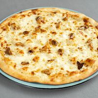 Пицца Алла Гурме с белыми грибами и чёрным трюфелем