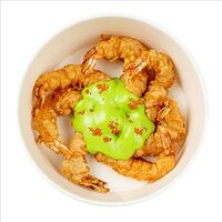 Креветки темпура с зеленым соусом