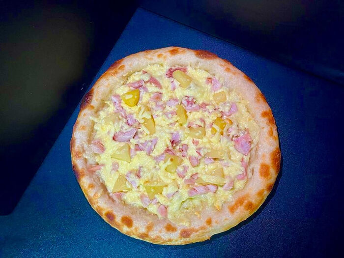 Пицца Курица с ананасом