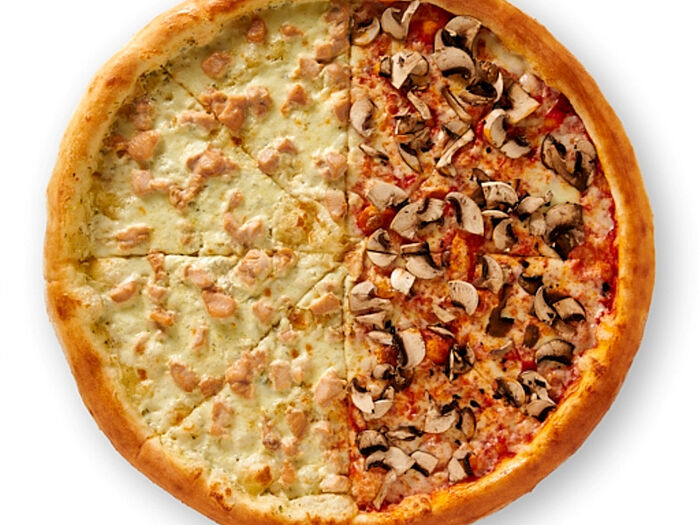 Пицца Половинки большая
