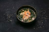 Мисо суп с лососем и креветкой