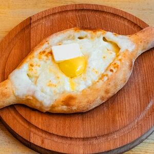 Хачапури по-аджарски / Adjarian khachapuri