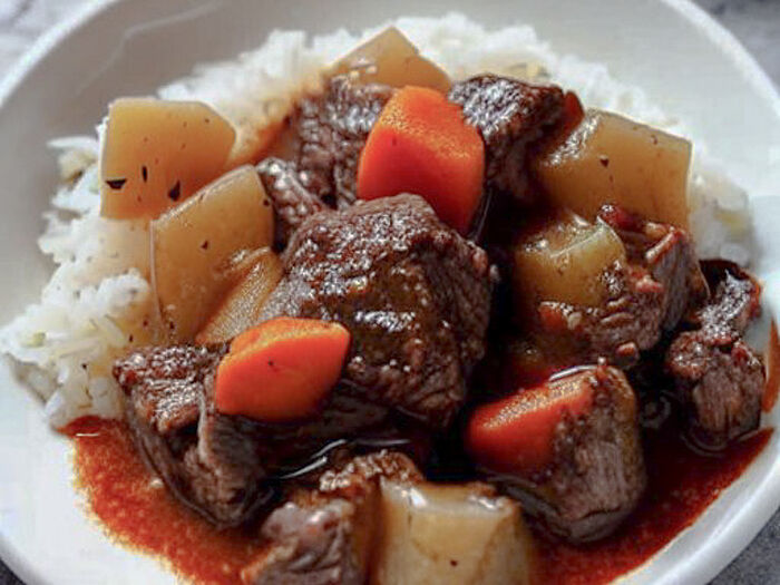 Beef stew with rice
