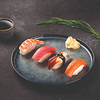 Фото к позиции меню Суши нигири с лососем