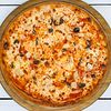 Фото к позиции меню Пицца с курицей и маслинами
