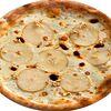 Фото к позиции меню Пицца Груша-горгонзола и фирменный соус для корочек