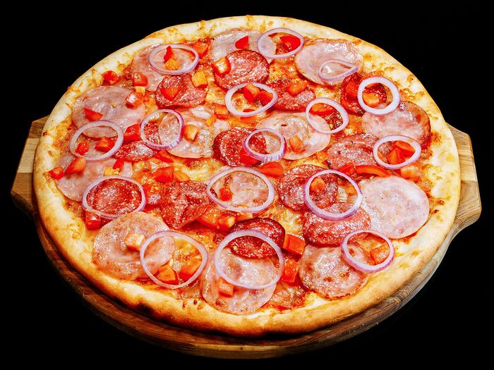 Пицца Ветчина салями 32 см