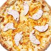 Фото к позиции меню Пицца Три сыра с цыпленком