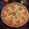 Фото к позиции меню Итальянская пицца Пепперони с ветчиной
