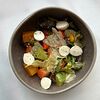 Фото к позиции меню Тёплый салат с овощами
