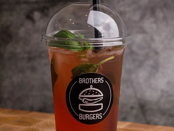 Brothers burgers