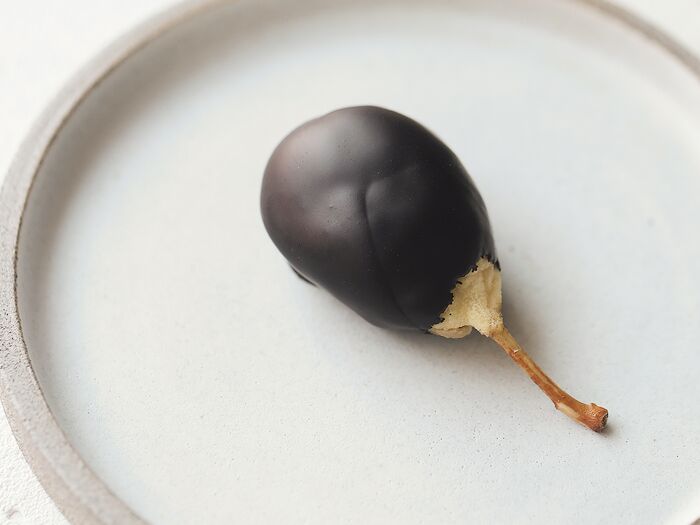 Сухофрукт в темном шоколаде с гречишной пастой Vegan