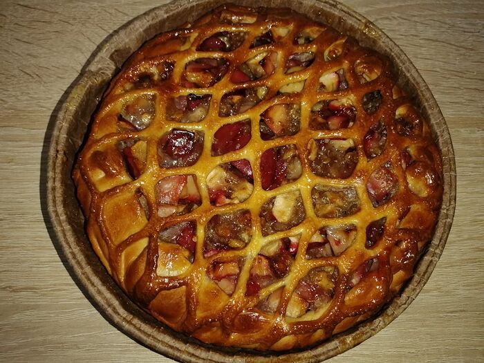 Пирог Яблоко, грецкий орех