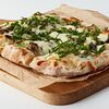 Фото к позиции меню Пицца с грибами и трюфельным маслом