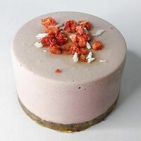 Клубника с кокосовыми сливками Raw vegan пп без сахара