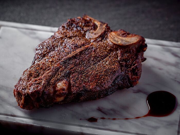 Dry aged. Стейк в золоте. Стейк ти Бон поза. 800°C Contemporary Steak. 14 Февраля 800°с Contemporary Steak.