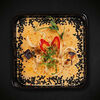 Фото к позиции меню Рис с кальмаром и сливочным соусом Том Ям