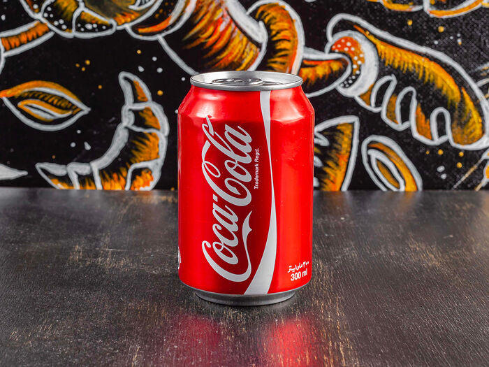 Напиток безалкогольный газированный Coca-Cola