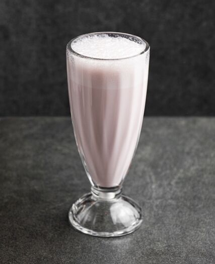 Молочный коктейль клубничный чизкейк