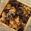 Фото к позиции меню Мапо тофу с говядиной и грибами