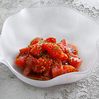 Севиче из тунца с томатами