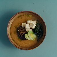 Мисо-суп с грибами шиитаки