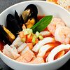 Фото к позиции меню Суп Томатный с морепродуктами