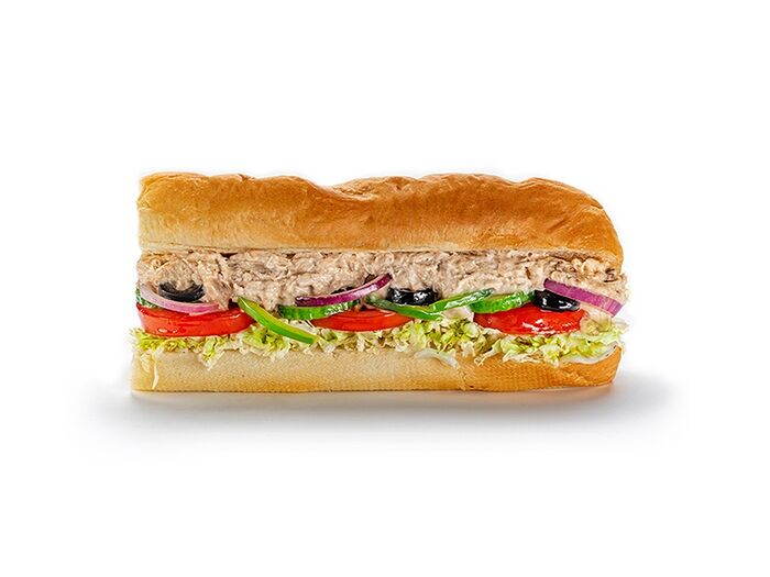 Сэндвич с тунцом половинка