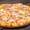 Фото к позиции меню Пицца с беконом и маскарпоне 24 см