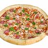 Фото к позиции меню Пицца Пикабу с колбасным бортиком