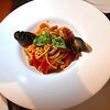Фото к позиции меню Спагетти арабьята с морепродуктами