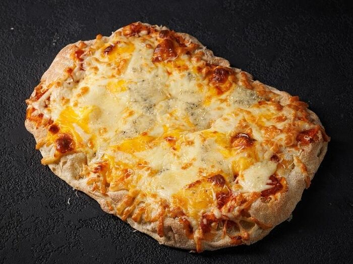 Римская пицца Четыре Сыра