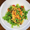 Фото к позиции меню Теплый салат с кальмаром