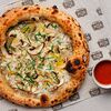 Фото к позиции меню Неаполитанская пицца с шампиньонами