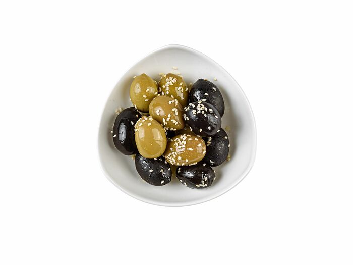 Ассорти из греческих маслин и оливок