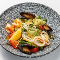 Салат с морепродуктами